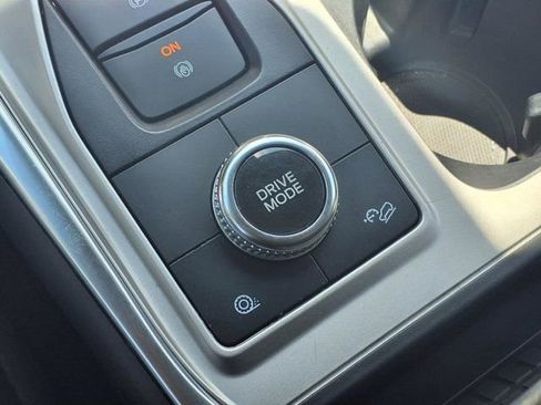 Used 2022 Ford Explorer Limited image 14