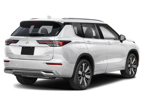New 2026 Mitsubishi Outlander SEL image 2