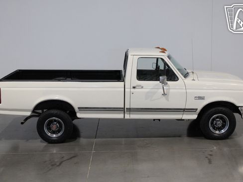 Used 1990 Ford F150 4x4 Regular Cab image 7