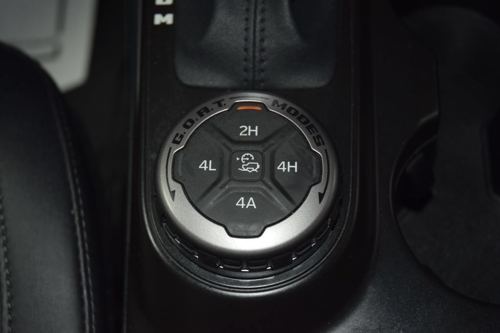 Used 2024 Ford Bronco Everglades AWD/4WD image 36
