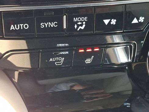 Certified 2025 Acura MDX SH-AWD w/ Technology Package image 26