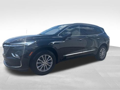 Used 2024 Buick Enclave Essence w/ Trailering Package, 5000 lbs. FWD image 5