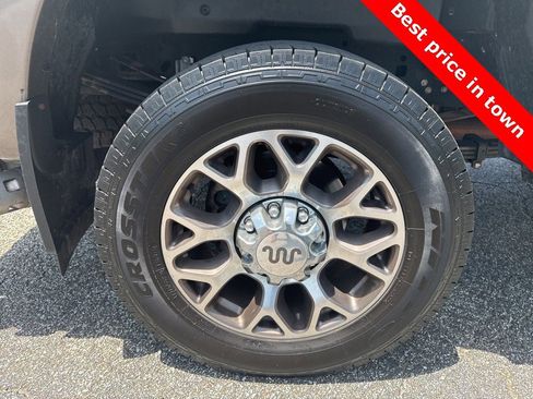 Used 2020 Ford F350 King Ranch w/ FX4 Off-Road Package image 36