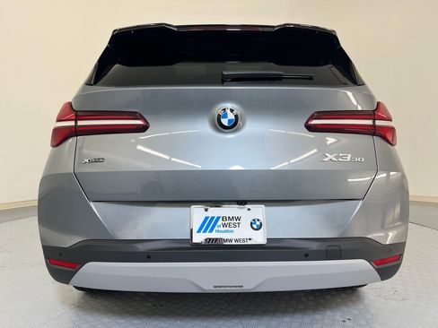 Used 2026 BMW X3 xDrive30 w/ Premium Package image 10