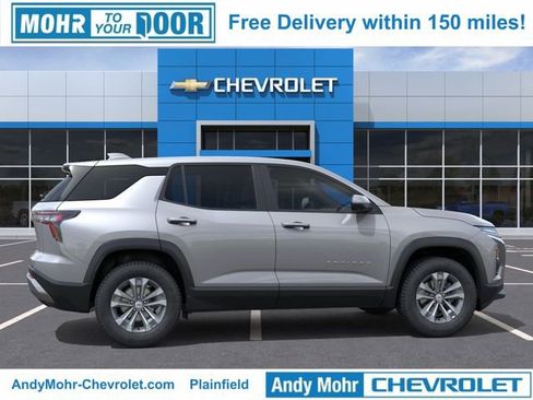New 2026 Chevrolet Equinox LT FWD image 6