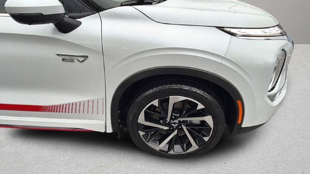 Used 2024 Mitsubishi Outlander Ralliart AWD/4WD image 36