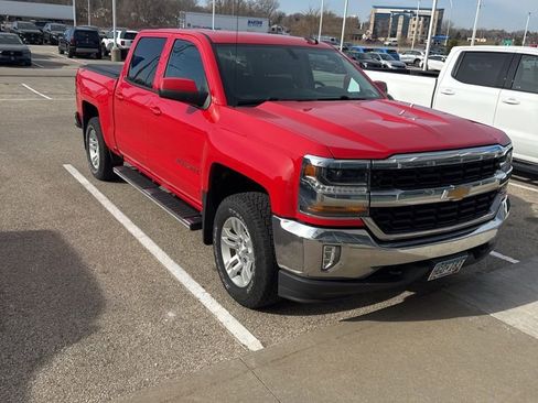 Used 2017 Chevrolet Silverado 1500 LT w/ All Star Edition image 2