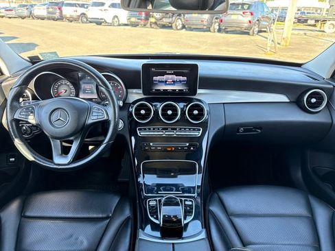 Used 2016 Mercedes-Benz C 300 4MATIC Sedan image 11