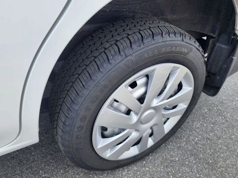 Used 2020 Nissan NV200 S w/ Back Door Glass Package image 8