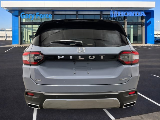 New 2026 Honda Pilot Elite image 4