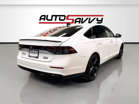 Used 2025 Honda Accord Sport image 7
