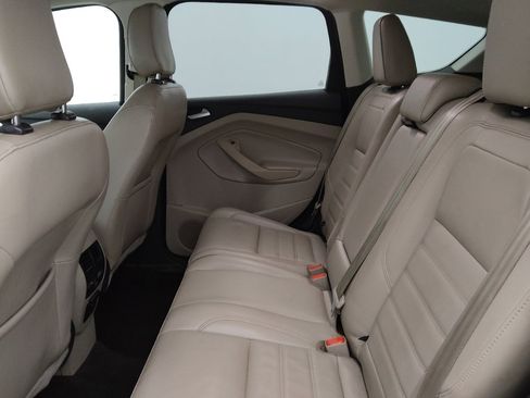 Used 2018 Ford Escape Titanium image 18