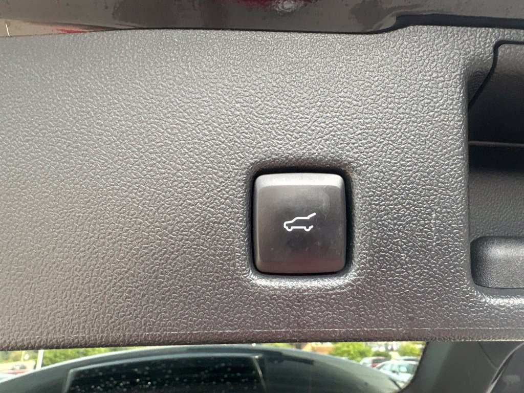 Used 2024 Ford Escape Platinum w/ Premium Technology Package AWD/4WD image 43