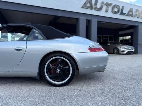 Used 2001 Porsche 911 Carrera 4 image 24