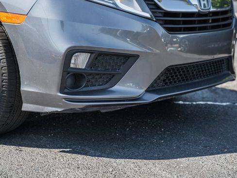 Used 2018 Honda Odyssey LX image 11