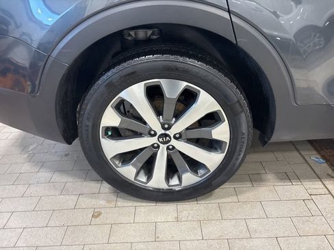 Used 2021 Kia Telluride S image 22