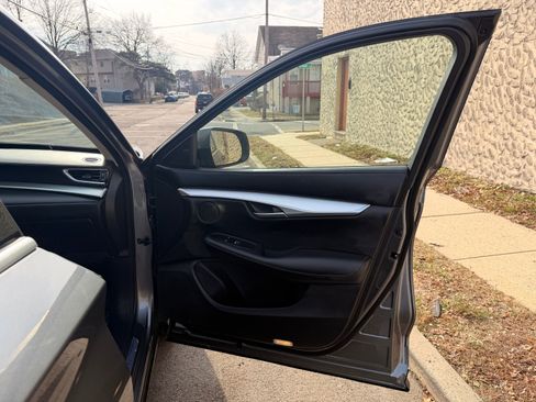 Used 2020 INFINITI QX50 Luxe w/ Navigation Package image 31