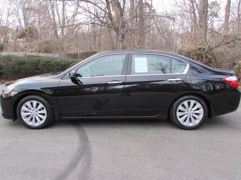 Used 2014 Honda Accord EX-L image 2