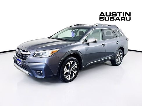 Used 2020 Subaru Outback Touring XT AWD/4WD image 3