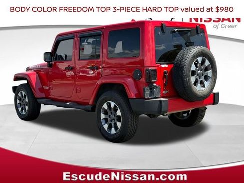 Used 2011 Jeep Wrangler Unlimited Sahara w/ Connectivity Group AWD/4WD image 5