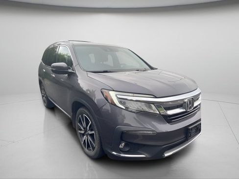 Used 2020 Honda Pilot Touring image 5