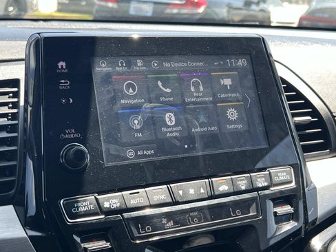 Used 2023 Honda Odyssey Touring image 12