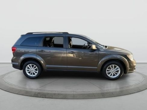 Used 2017 Dodge Journey SXT w/ Security Group image 6