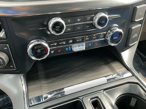 Certified 2024 Ford F150 Lariat w/ FX4 Off-Road Package AWD/4WD image 23