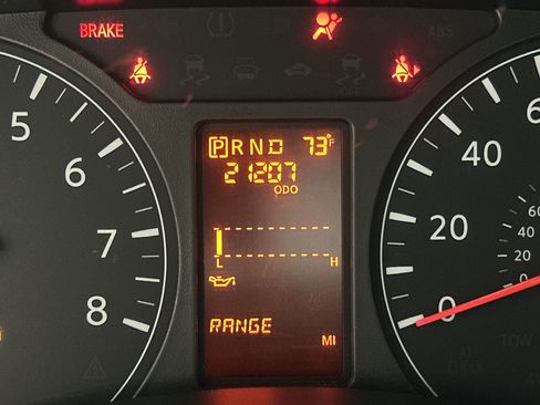 Used 2018 Nissan NV 3500 SV w/ Navigation Package image 19