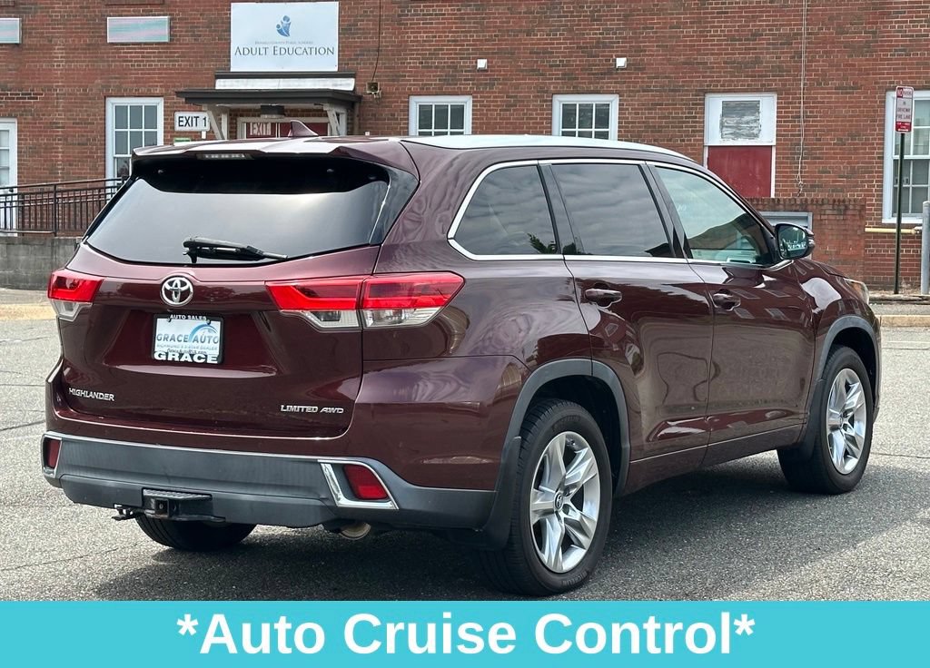 Used 2019 Toyota Highlander Limited AWD/4WD image 10