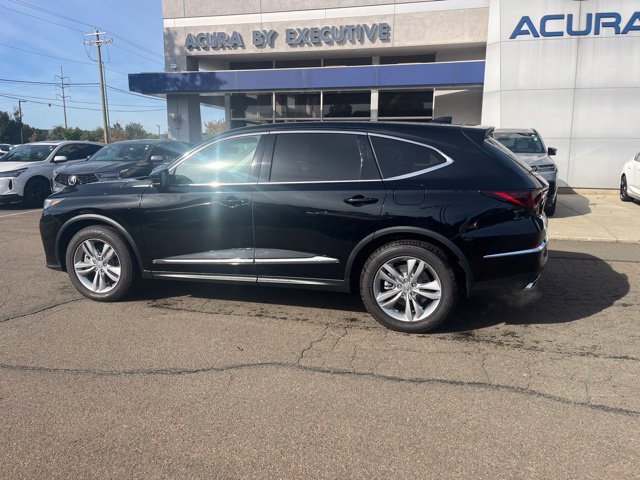 Used 2025 Acura MDX SH-AWD image 4