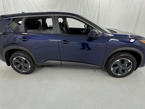 Certified 2026 Nissan Rogue SV w/ Cold Weather Package AWD/4WD image 2