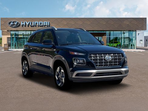 New 2026 Hyundai Venue SEL FWD image 11