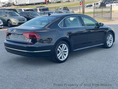 Used 2018 Volkswagen Passat 2.0T SE FWD image 6