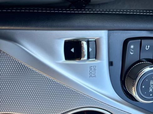 Used 2016 INFINITI Q50 Red Sport 400 image 39