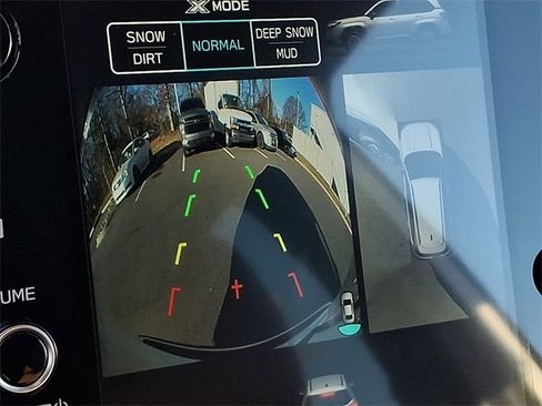 Used 2025 Subaru Forester Touring w/ Protection Package image 19