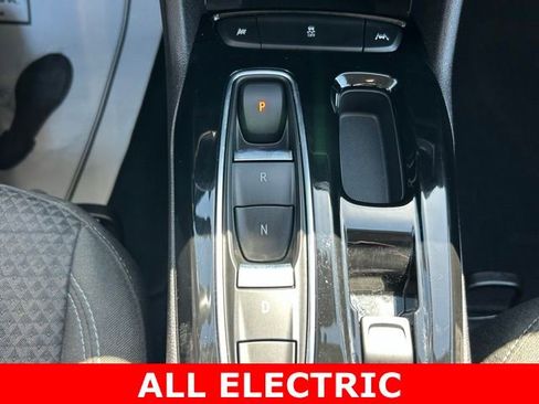 Certified 2023 Chevrolet Bolt EUV LT w/ Driver Confidence Package FWD image 24