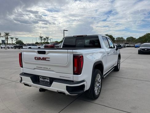 Used 2021 GMC Sierra 1500 Denali w/ Denali Premium Package AWD/4WD image 7