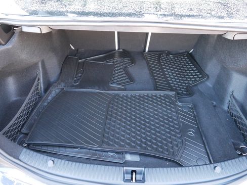 Used 2016 Mercedes-Benz C 300 4MATIC Sedan image 18