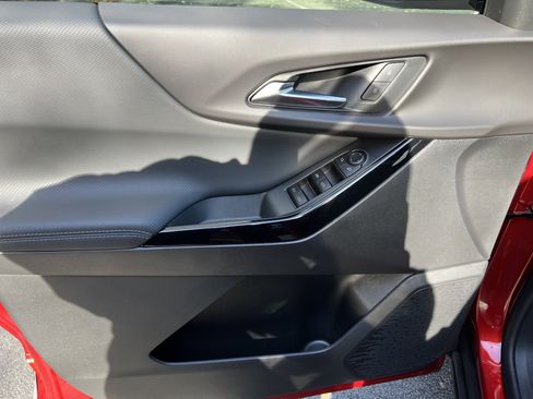 New 2026 Chevrolet Equinox LT w/ Safety and Technology Package image 14