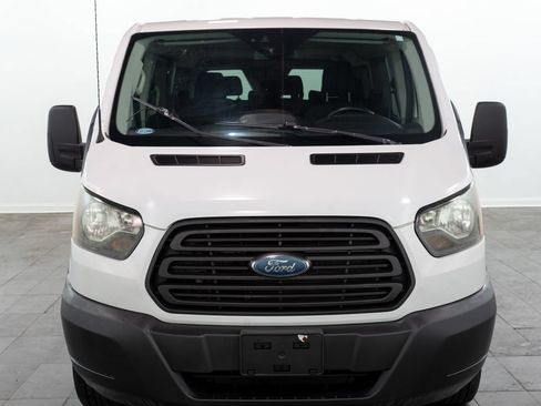 Used 2017 Ford Transit 150 XL RWD image 2