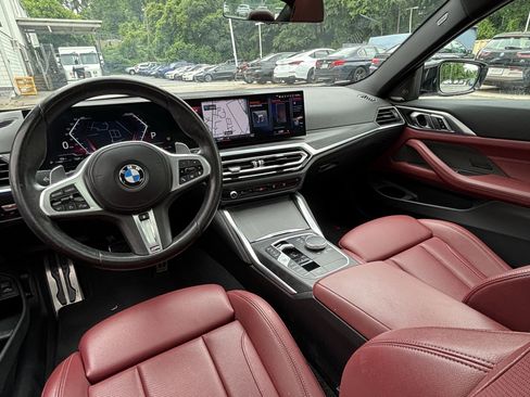 Used 2024 BMW 430i Coupe w/ M Sport Package RWD image 10