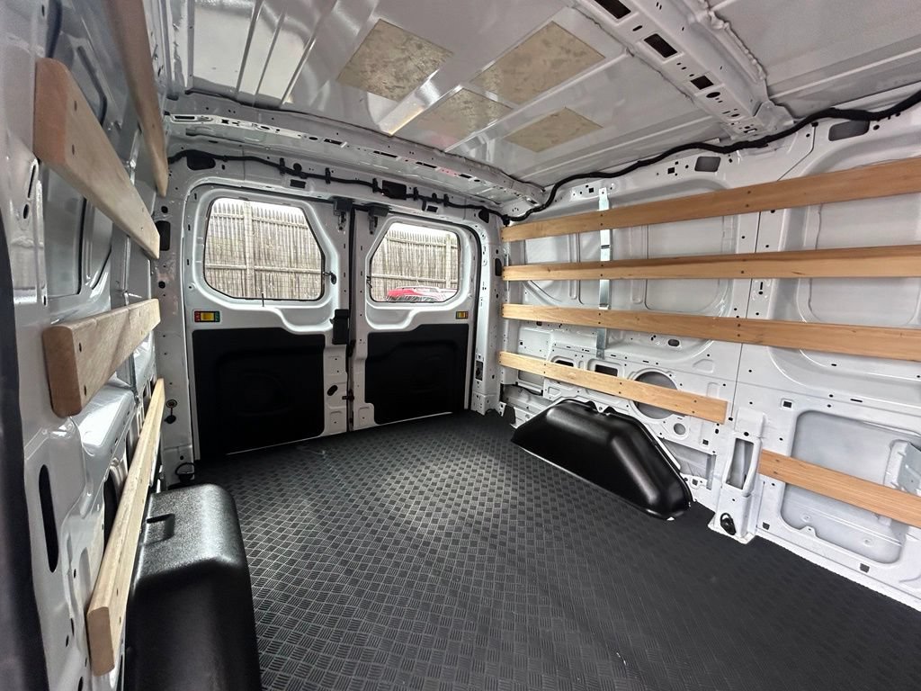 Used 2025 Ford Transit 250 Low Roof w/ Exterior Upgrade Package RWD image 13