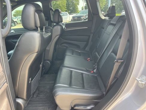 Used 2021 Jeep Grand Cherokee Limited image 29