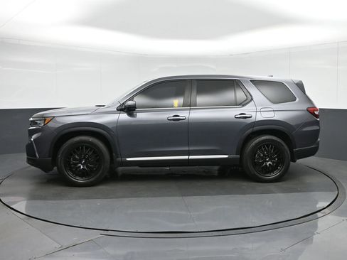Used 2023 Honda Pilot EX-L image 4