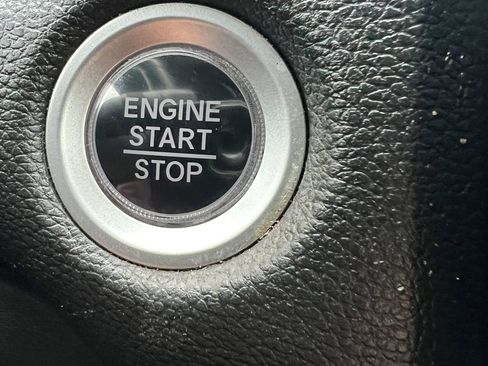 Used 2021 Honda CR-V EX image 16