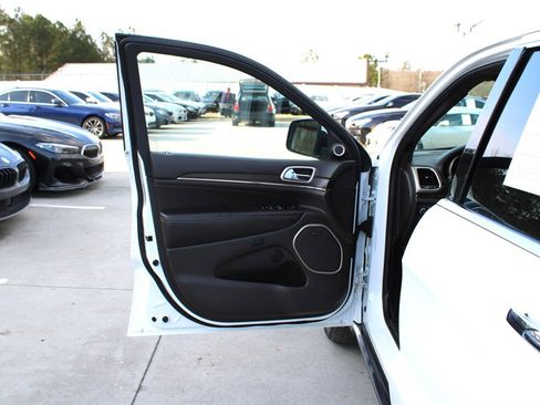 Used 2016 Jeep Grand Cherokee Summit image 35