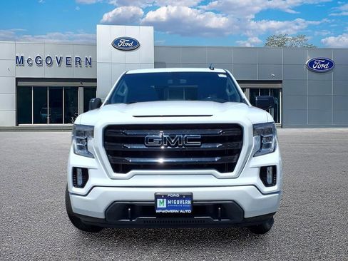 Used 2020 GMC Sierra 1500 Elevation w/ Elevation Convenience Package AWD/4WD image 3
