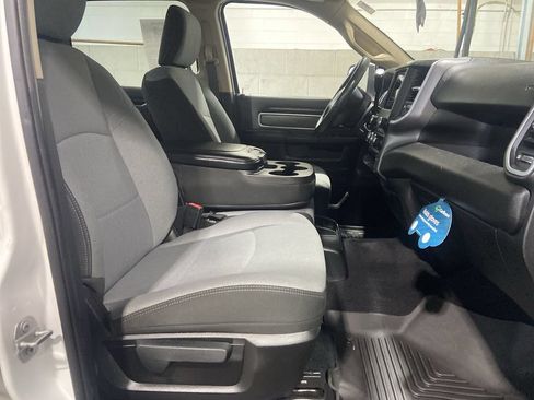 Used 2019 RAM 2500 Big Horn AWD/4WD image 26