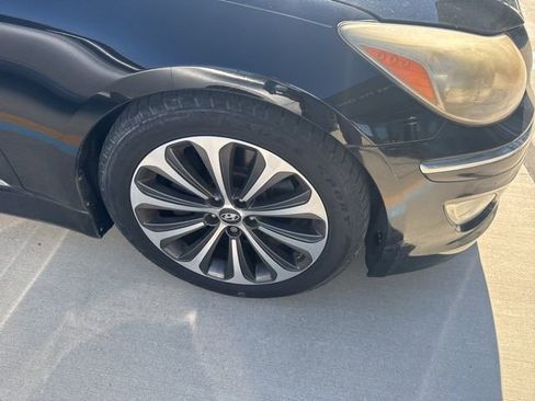 Used 2013 Hyundai Genesis 5.0 R-Spec image 32